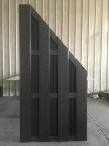 Tradycyjne ogrodzenie z solidnego, hurtowego, kompozytowego ekranu o wymiarach 150 x 8 mm, odpornego na warunki atmosferyczne kompozytowego ogrodzenia ogrodowego wpc